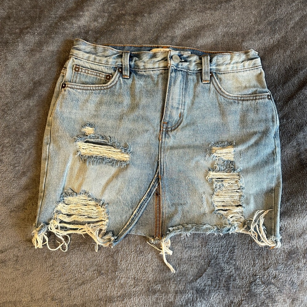 We The Free Light Distressed Denim Mini Skirt Size 25